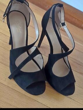 Thalia Sodi Black Suede Crisscross Ankle Strap Heels